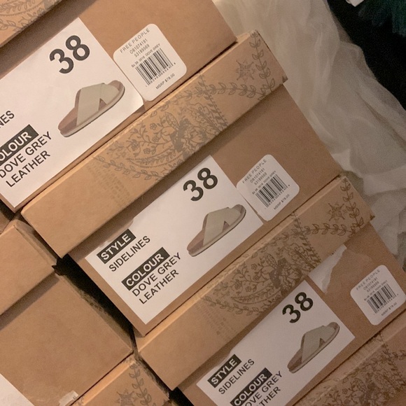 NIB FREE PEOPLE Sidelines Footbed Sandals Dove Grey - Picture 12 of 16